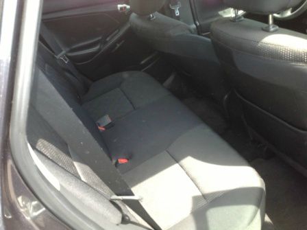 Pontiac Vibe 2009 photo 2