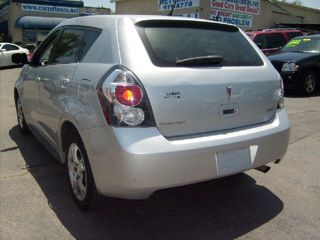 Pontiac Vibe 2009 photo 2