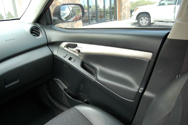 Pontiac Vibe 2009 photo 8