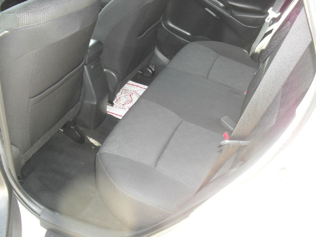 Pontiac Vibe 2009 photo 3