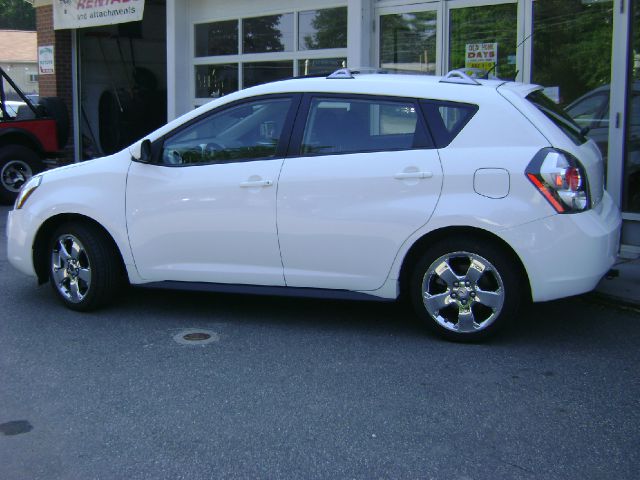 Pontiac Vibe 2009 photo 3