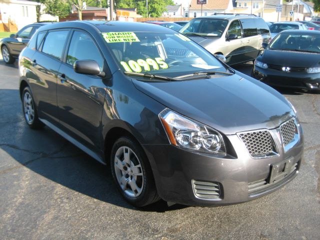 Pontiac Vibe 2010 photo 3