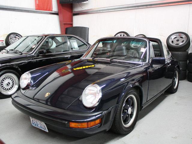 Porsche 911 1976 photo 1