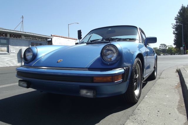 Porsche 911 1977 photo 4