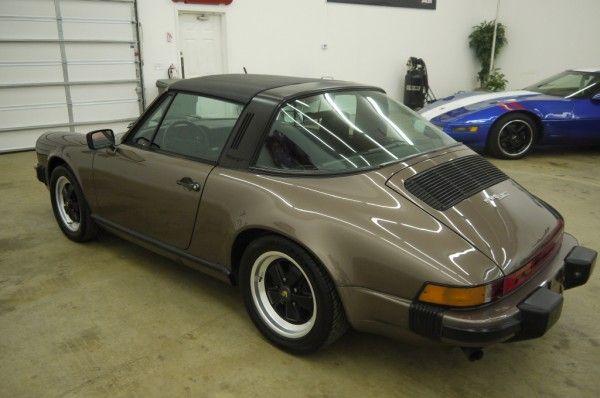 Porsche 911 1983 photo 3