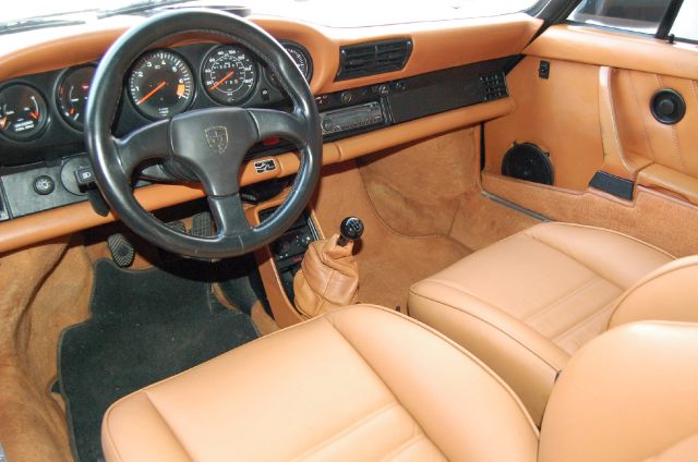 Porsche 911 1986 photo 28