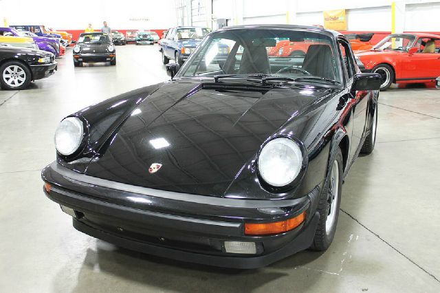 Porsche 911 1989 photo 18