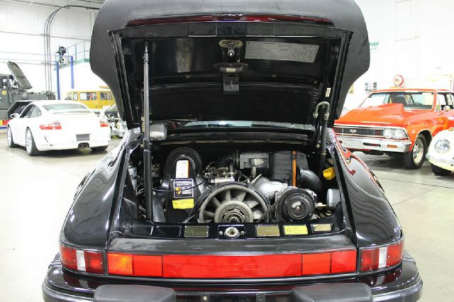 Porsche 911 1989 photo 33