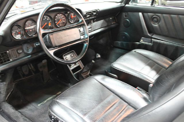 Porsche 911 1989 photo 30