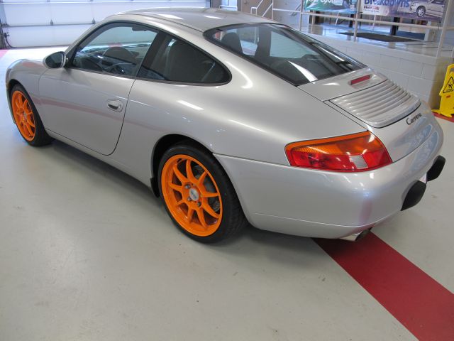 Porsche 911 1999 photo 1