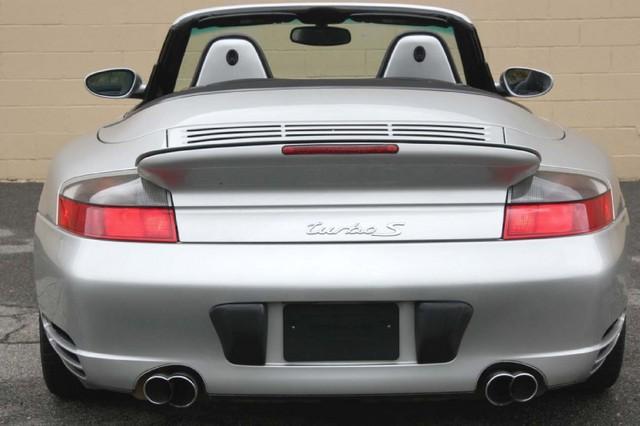 Porsche 911 2004 photo 2