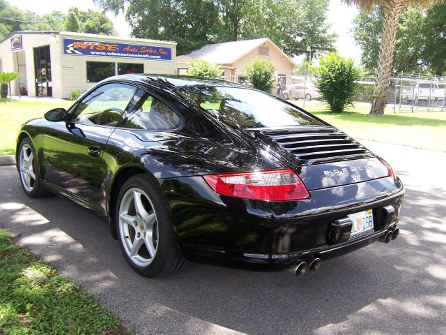 Porsche 911 2005 photo 2