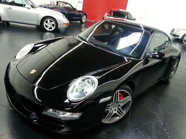 Porsche 911 2006 photo 2