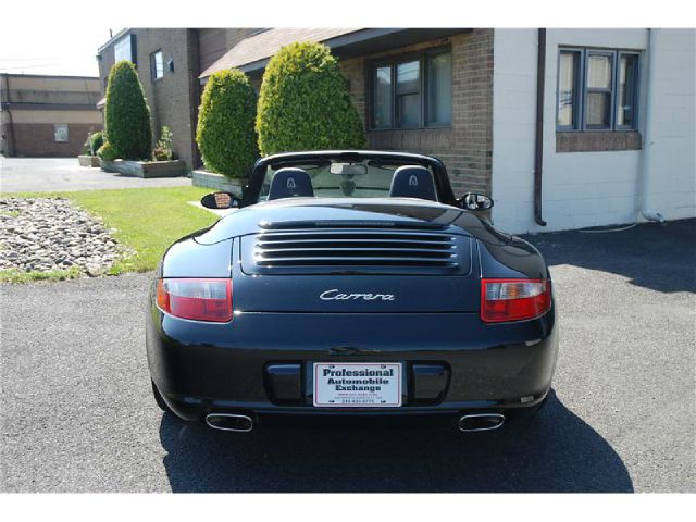 Porsche 911 2006 photo 3