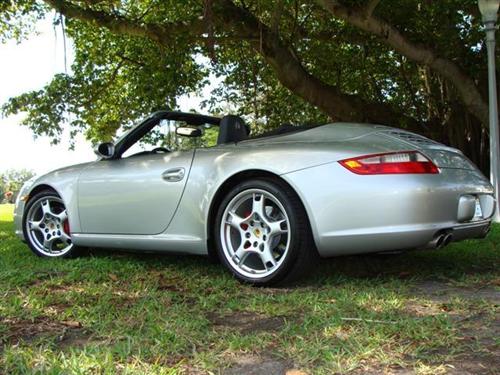 Porsche 911 2007 photo 2