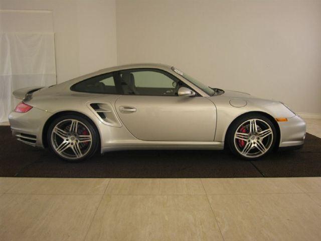 Porsche 911 2008 photo 1