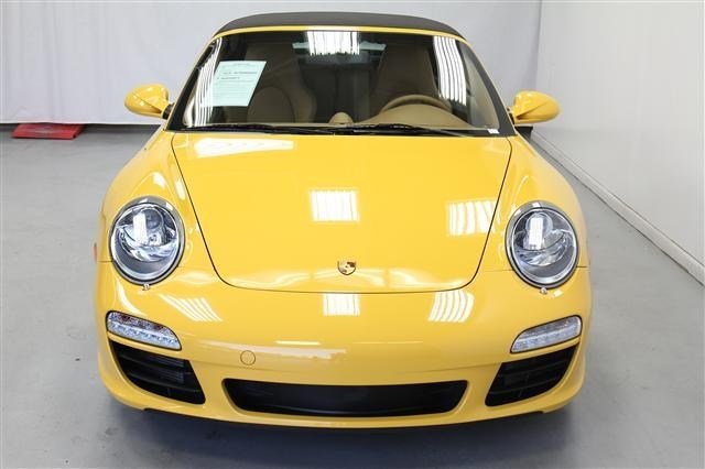 Porsche 911 2009 photo 2