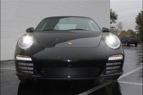 Porsche 911 2010 photo 2