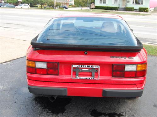 Porsche 944 1987 photo 1