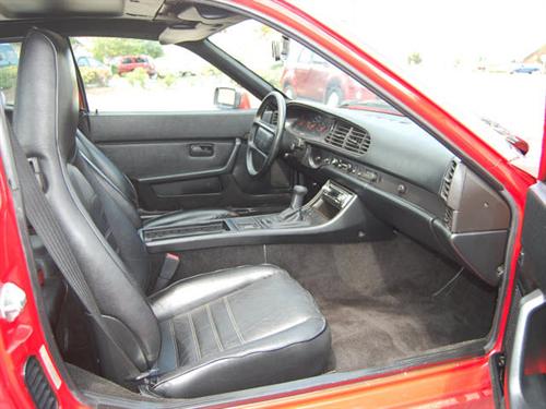 Porsche 944 1987 photo 3