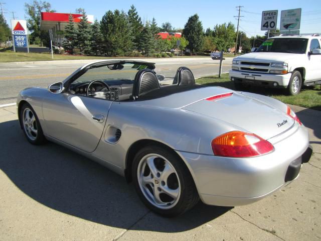 Porsche Boxster 1999 photo 2