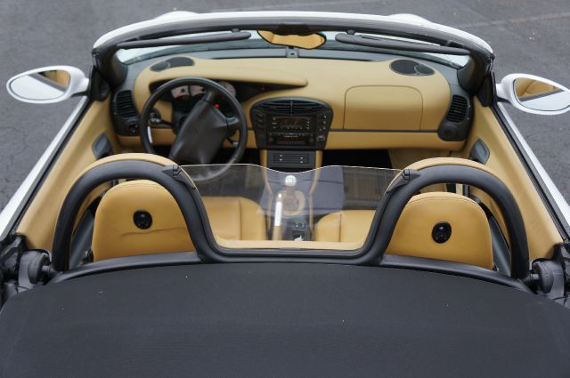 Porsche Boxster 1999 photo 22