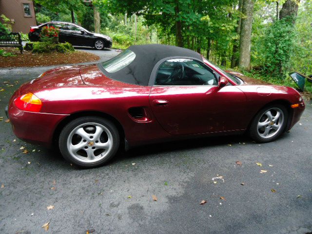 Porsche Boxster 1999 photo 2