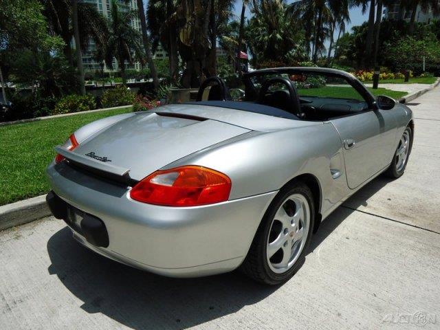 Porsche Boxster 1999 photo 1