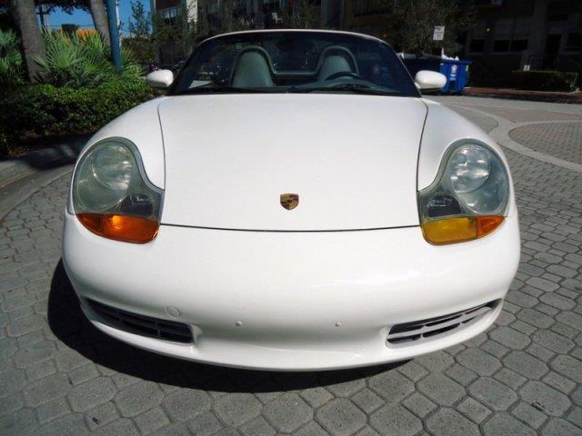 Porsche Boxster 2000 photo 10