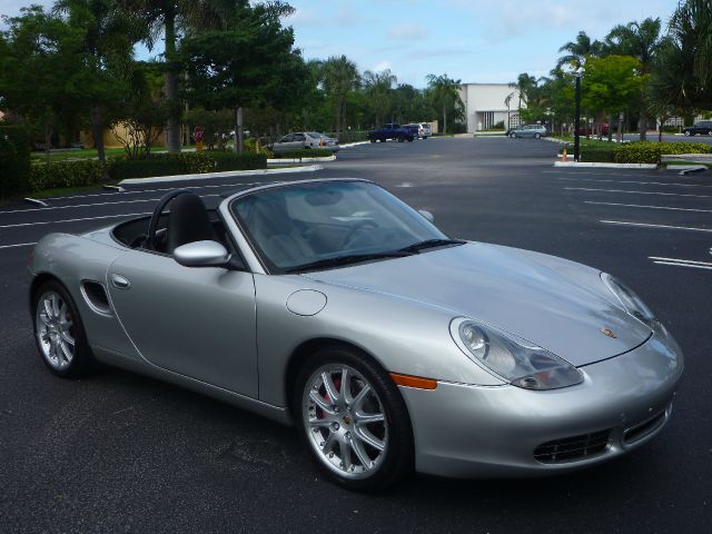 Porsche Boxster 2001 photo 2