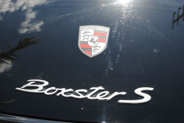 Porsche Boxster 2001 photo 1