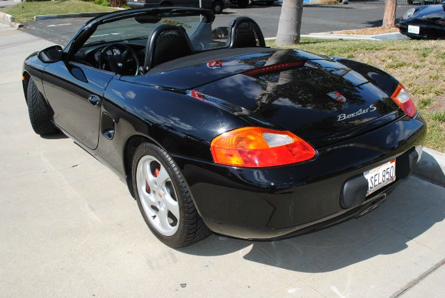 Porsche Boxster 2001 photo 2