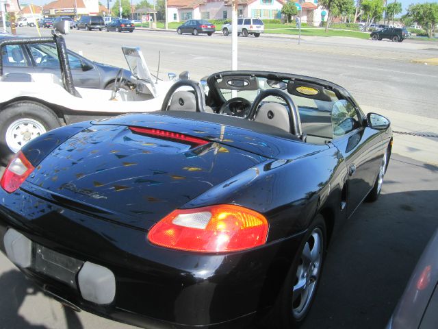 Porsche Boxster 2001 photo 2