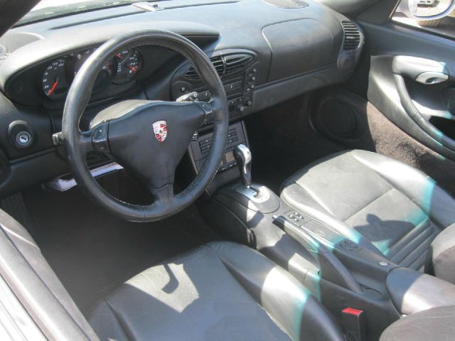 Porsche Boxster 2002 photo 1