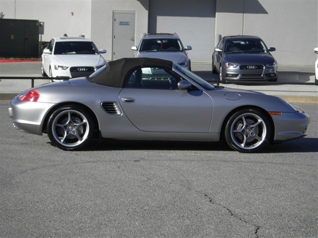 Porsche Boxster 2004 photo 2