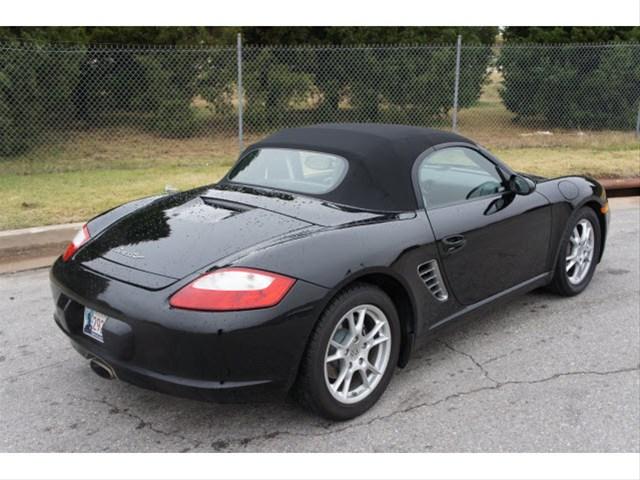 Porsche Boxster 2008 photo 2