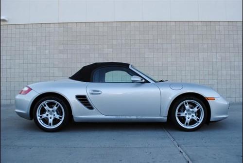 Porsche Boxster 2008 photo 2