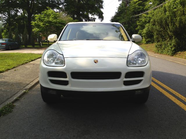 Porsche Cayenne 2004 photo 12