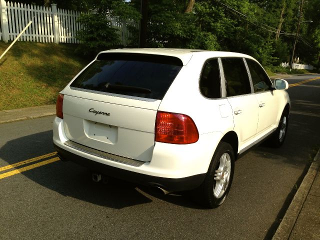 Porsche Cayenne 2004 photo 18