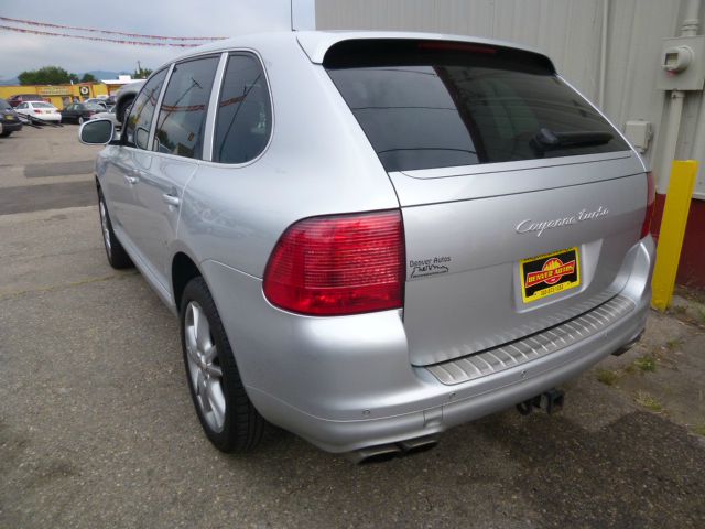 Porsche Cayenne 2004 photo 1