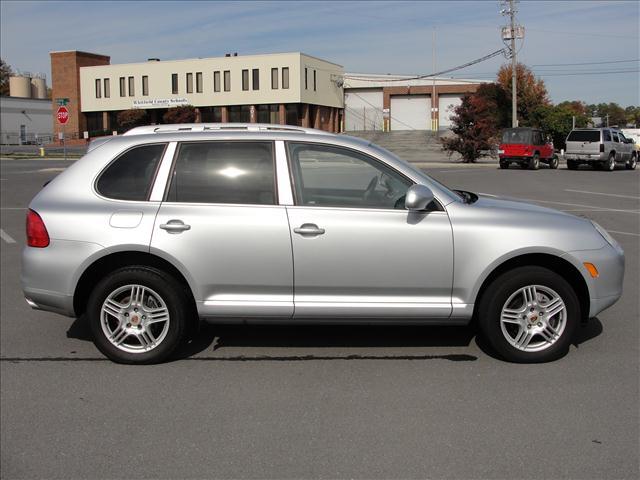 Porsche Cayenne 2005 photo 3