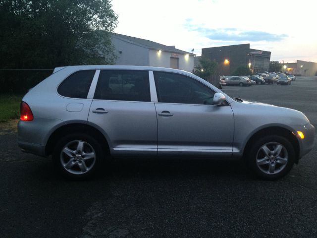 Porsche Cayenne 2005 photo 15