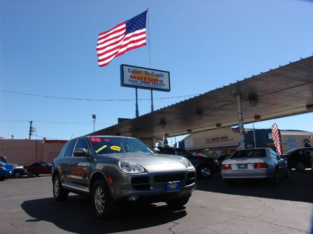 Porsche Cayenne 2005 photo 1