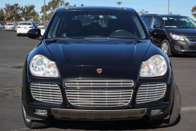 Porsche Cayenne 2006 photo 1