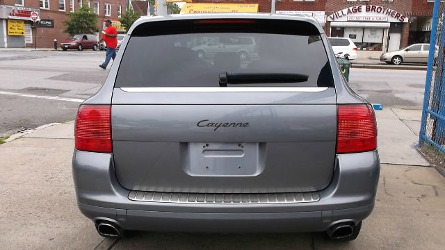 Porsche Cayenne 2006 photo 3