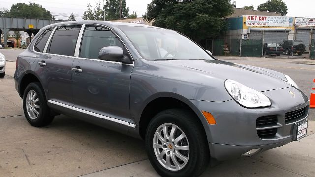 Porsche Cayenne 2006 photo 4