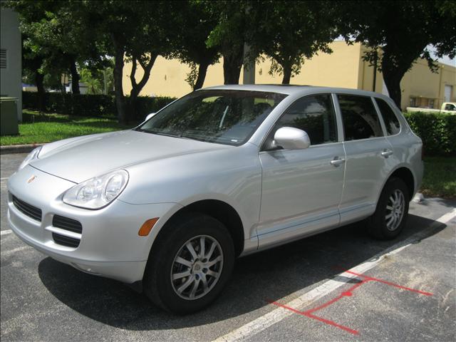 Porsche Cayenne 2006 photo 1