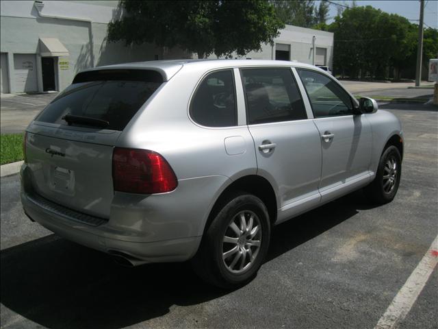 Porsche Cayenne 2006 photo 3