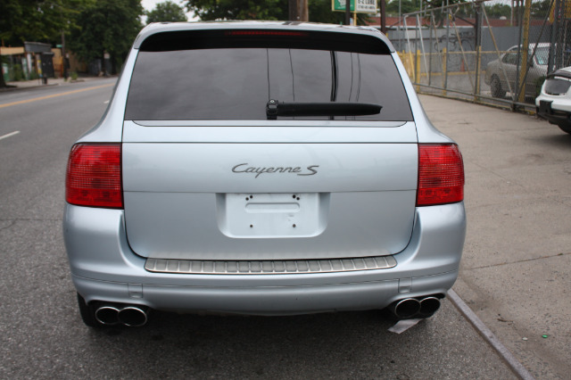 Porsche Cayenne 2006 photo 4