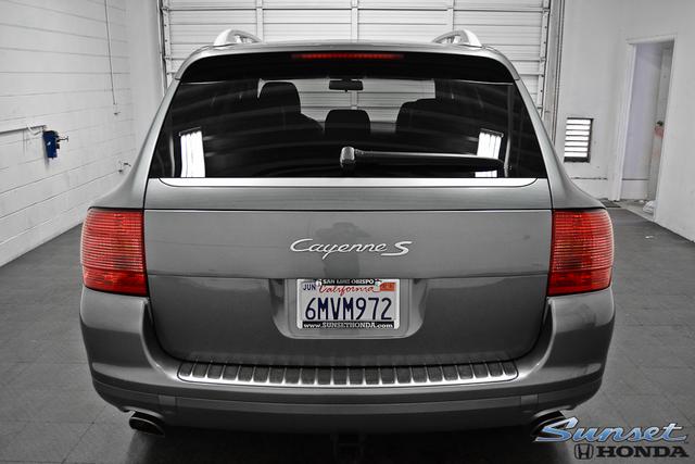 Porsche Cayenne 2006 photo 4